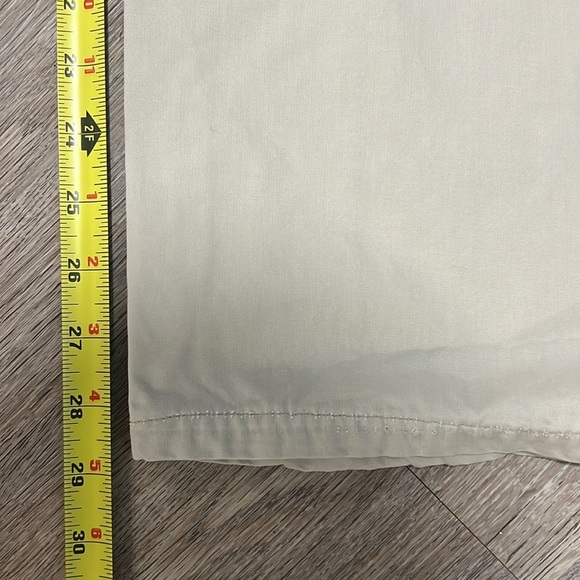 Lucky Brand Rescue Troops Do Your Part Lucky Active Chinos - Picture 13 of 16